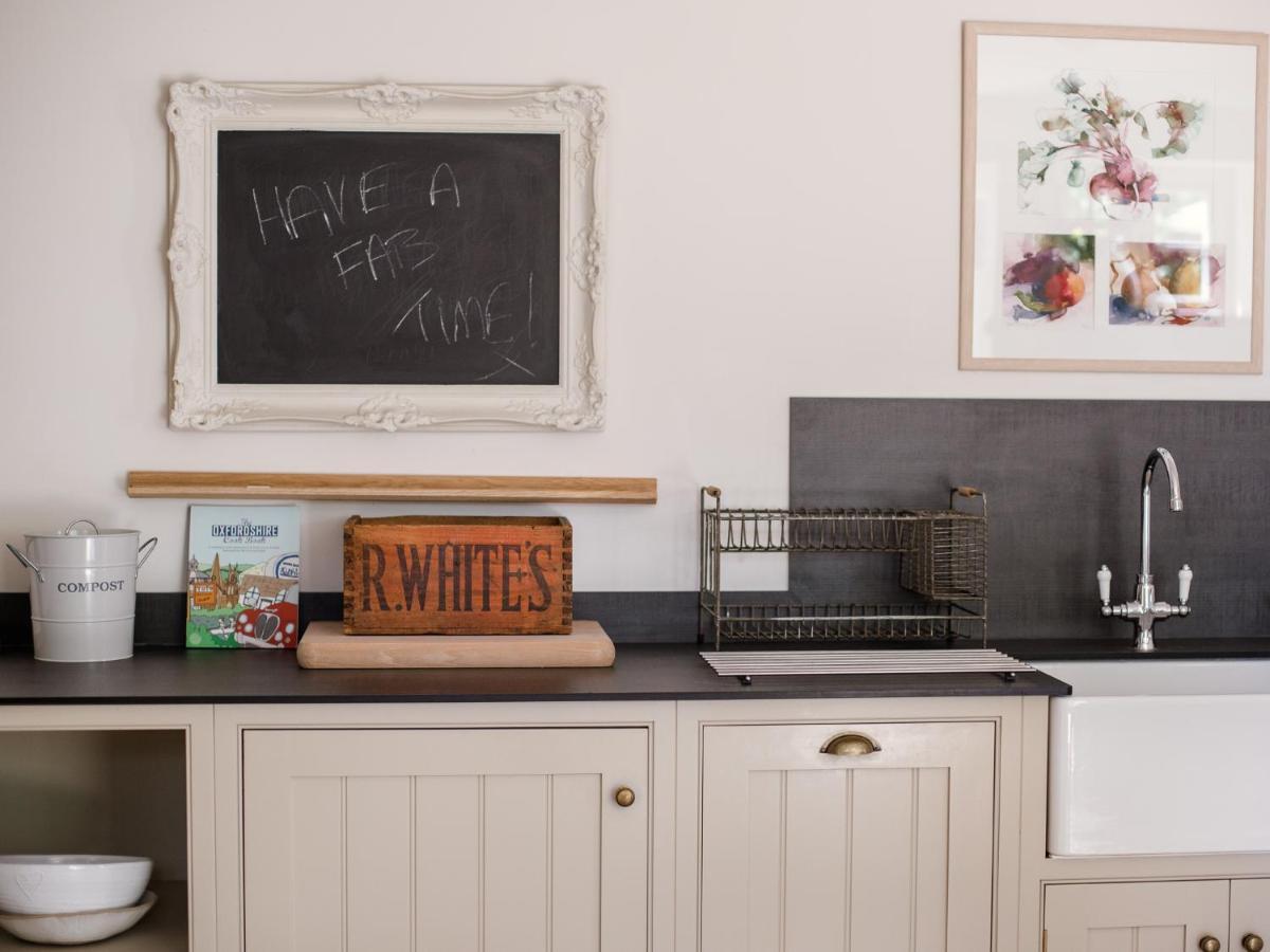 Apple Store Cottage Charlbury Extérieur photo